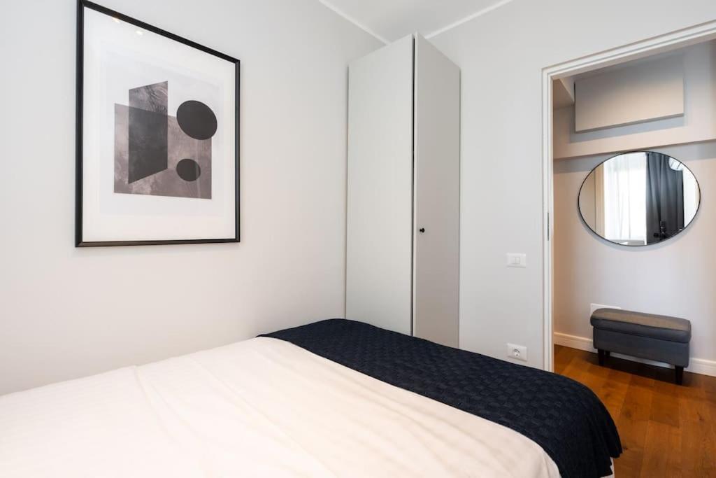 Stunning Views 2Br Midtown Flat - Charming Balcony Apartamento Bucareste Exterior foto